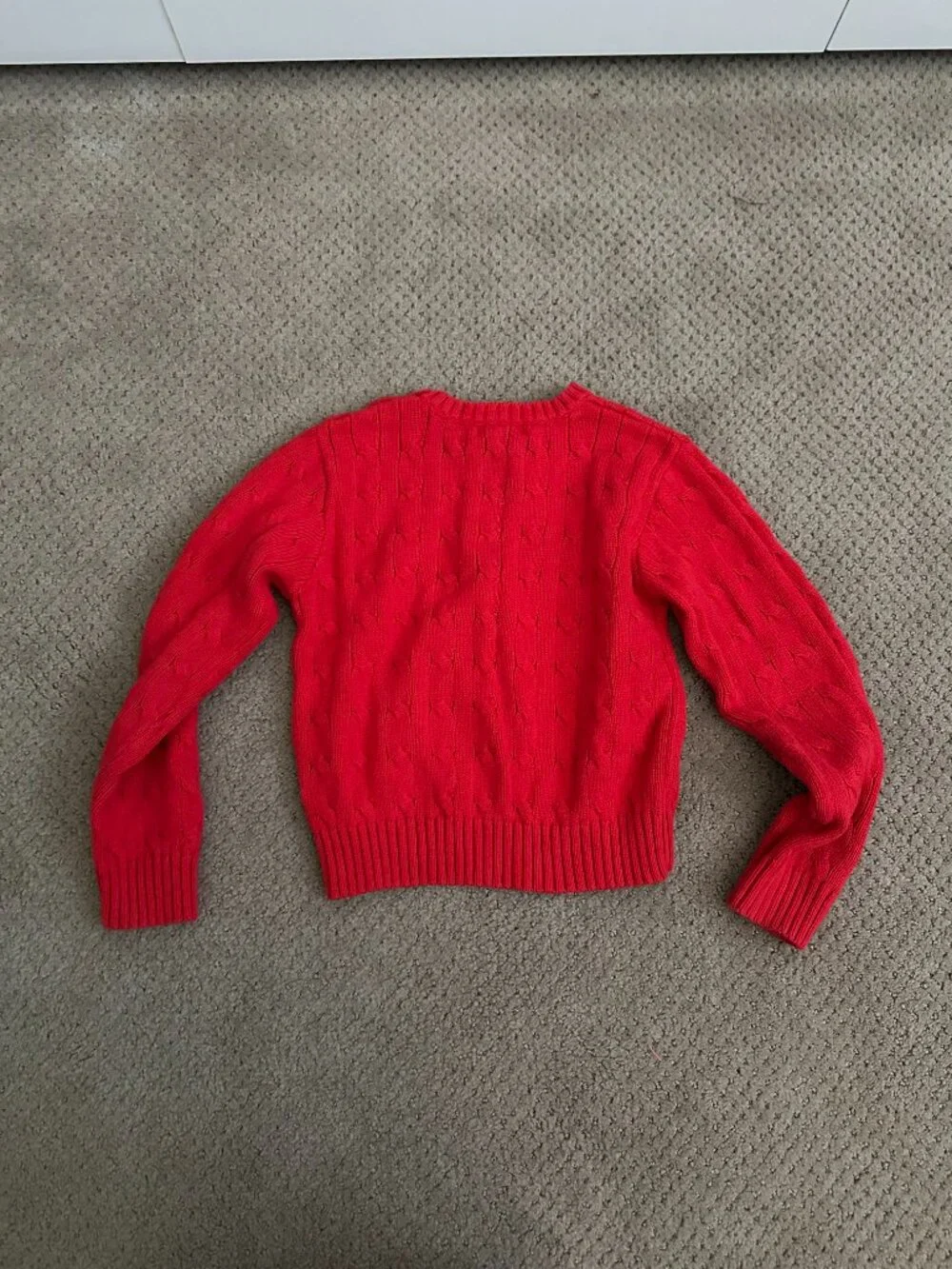 Girls Sweater Size 6 Fair Used Condition